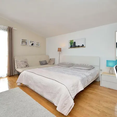 Appartement Lela 1 Bibinje
