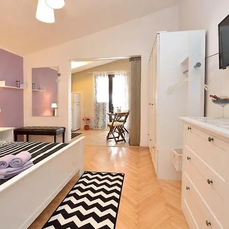 Lela 1 Daire Bibinje