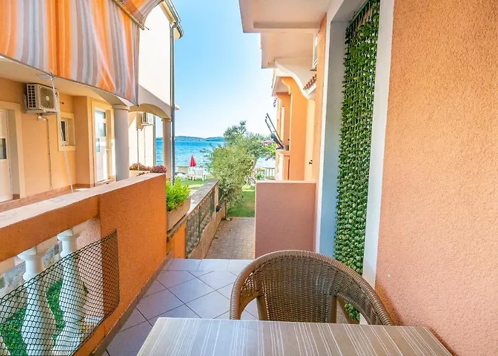 Lela 1 Apartamento