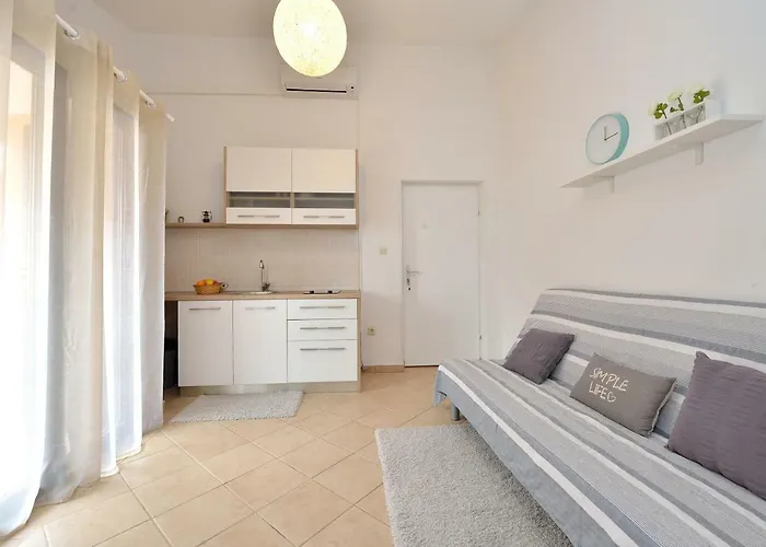 Apartamento Lela 1 *
