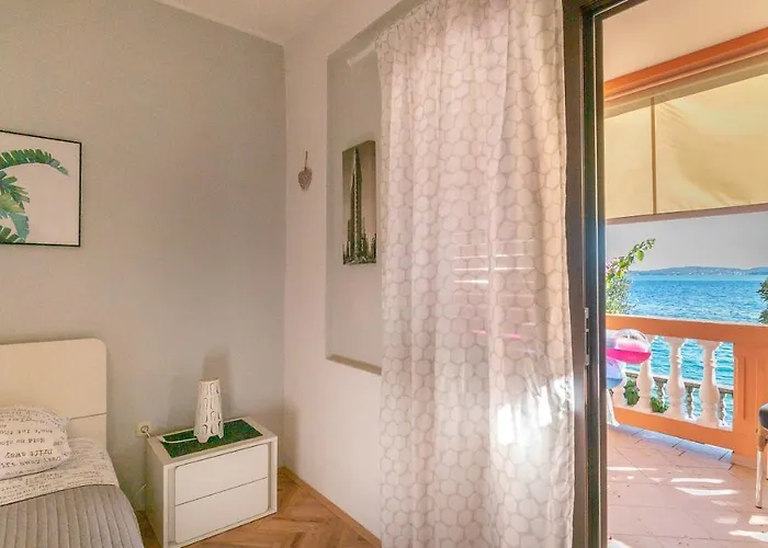 Apartman Lela 1
